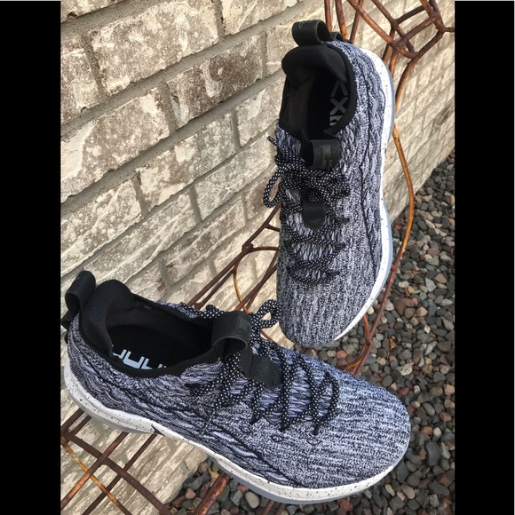nike lebron 15 low ashes